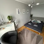 Basoto Appartement *