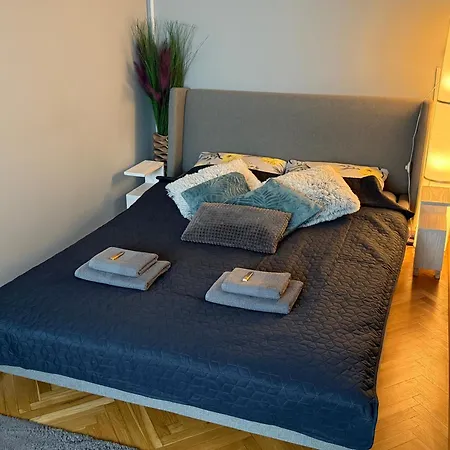 Basoto Apartment